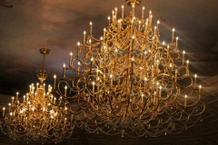 bog-chandeliers