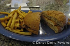 bandc-chicken-sand-fries-2