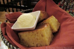 boatrights-cornbread-basket