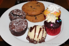 boma-dinner-dessert-plate