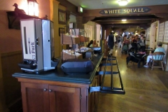 col-harb-house-inside-3