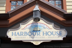 col-harb-house-sign