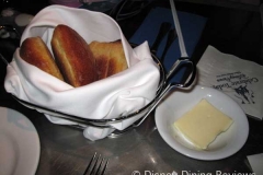 coral-reef-bread-butter