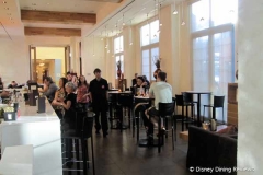 il-mulino-bar-seating