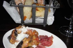 il-mulino-bread-and-tapenade