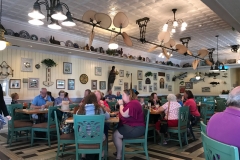 olivias-lunch-dining-room