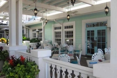 olivias-patio-2