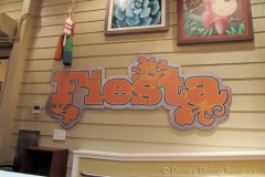 paradiso-37-tableside-fiesta-sign