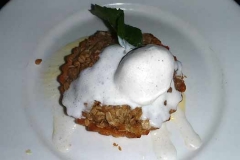 rr-straw-apple-crumble