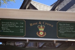rose-and-crown-outside-bar