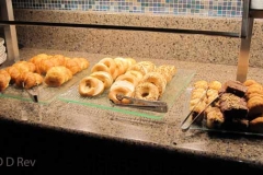 wave-bagels-loafs-crossiants