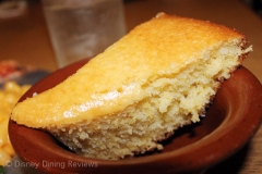 te-dinner-buffet-cornbread-piece-2