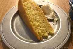 te-dinner-buffet-cornbread-slice