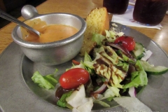 te-dinner-buffet-soup-salad-plate