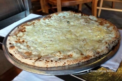 via-quattro-formaggi-pizza-lg