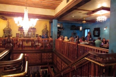 yakyet-dining-area-stairs